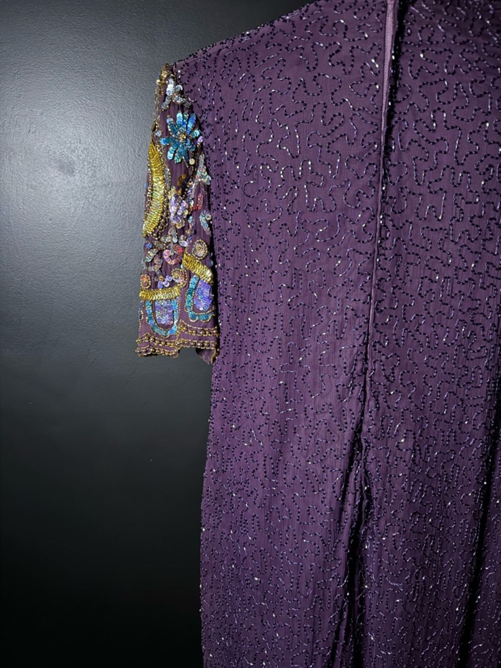 Silk Embellished Caftan Midi Dress Statement - Picture 10 of 12